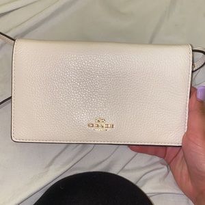 White coach crossbody